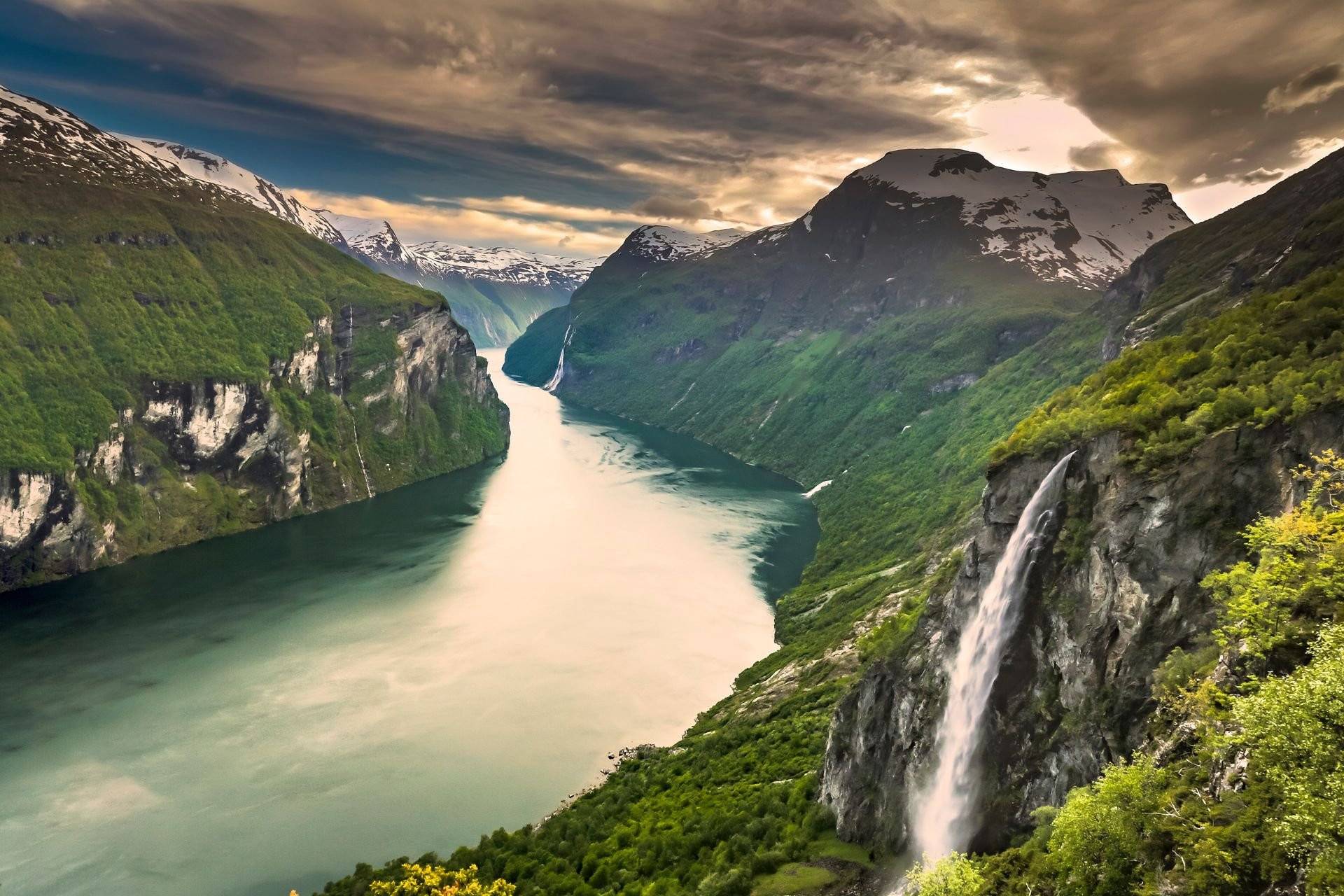 COSTA FAVOLOSA - ALLEMAGNE - FJORDS DE NORVEGE - 2026